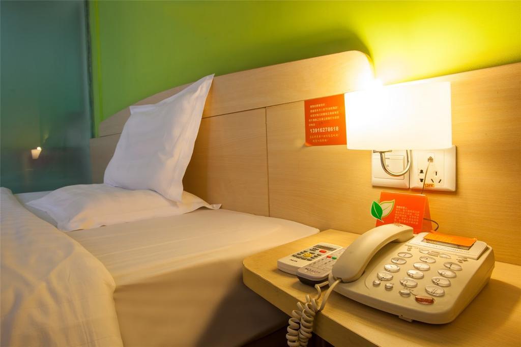 7Days Inn Yueyang East Maoling Pedestrain Street Extérieur photo